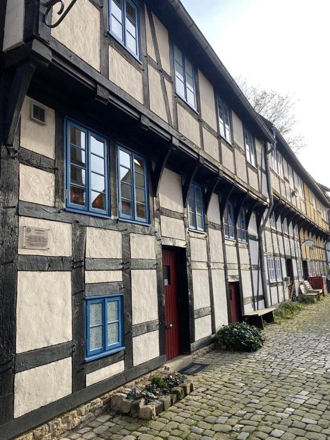 Ferienhaus "Sofia" Anno 1650, Neu - Top Lage - Tempur Beds - Wifi - Parking - Im Herzen Von Detmold-Altstadt, Historische Stadtmauer, Old Lane Detmold Ngoại thất bức ảnh